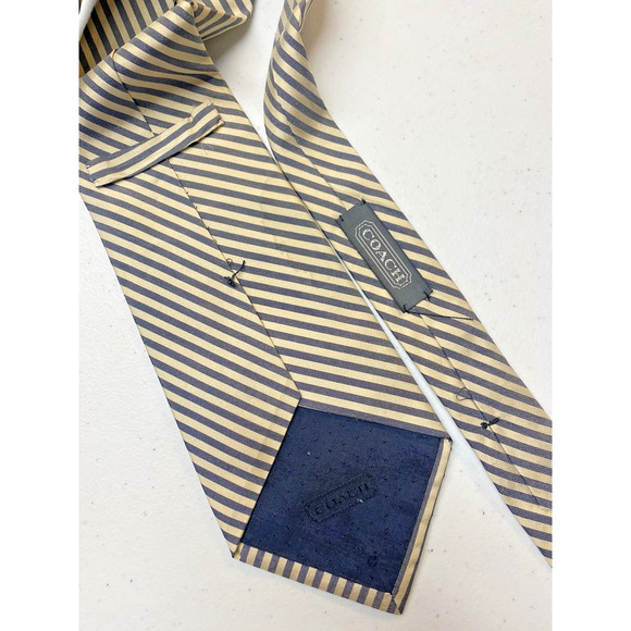 Coach Tie Necktie Mens Italian Silk Gray Cream Beige Diagonal Repp Stripe Preppy - Picture 8 of 11